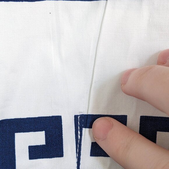 Tizzie Button Down Top Womens S Blue White Geometric Print 3/4 Sleeve Vacation - Picture 2 of 7